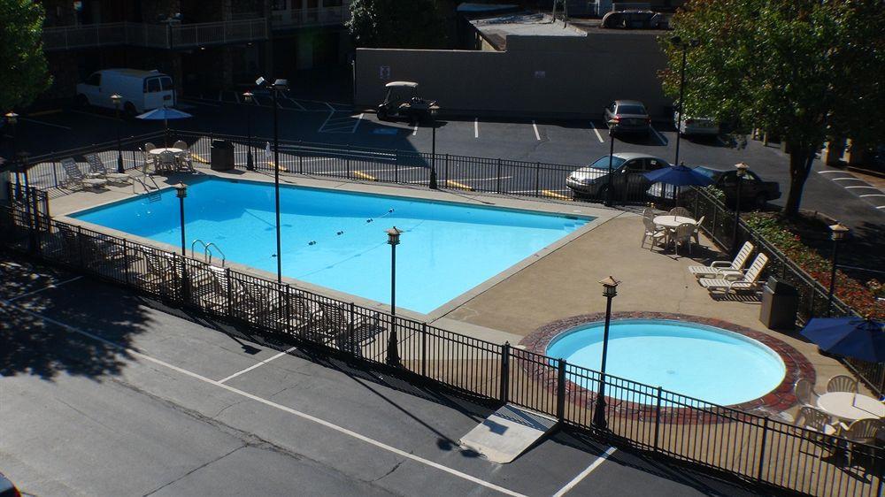 Zoders Inn And Suites Gatlinburg Extérieur photo