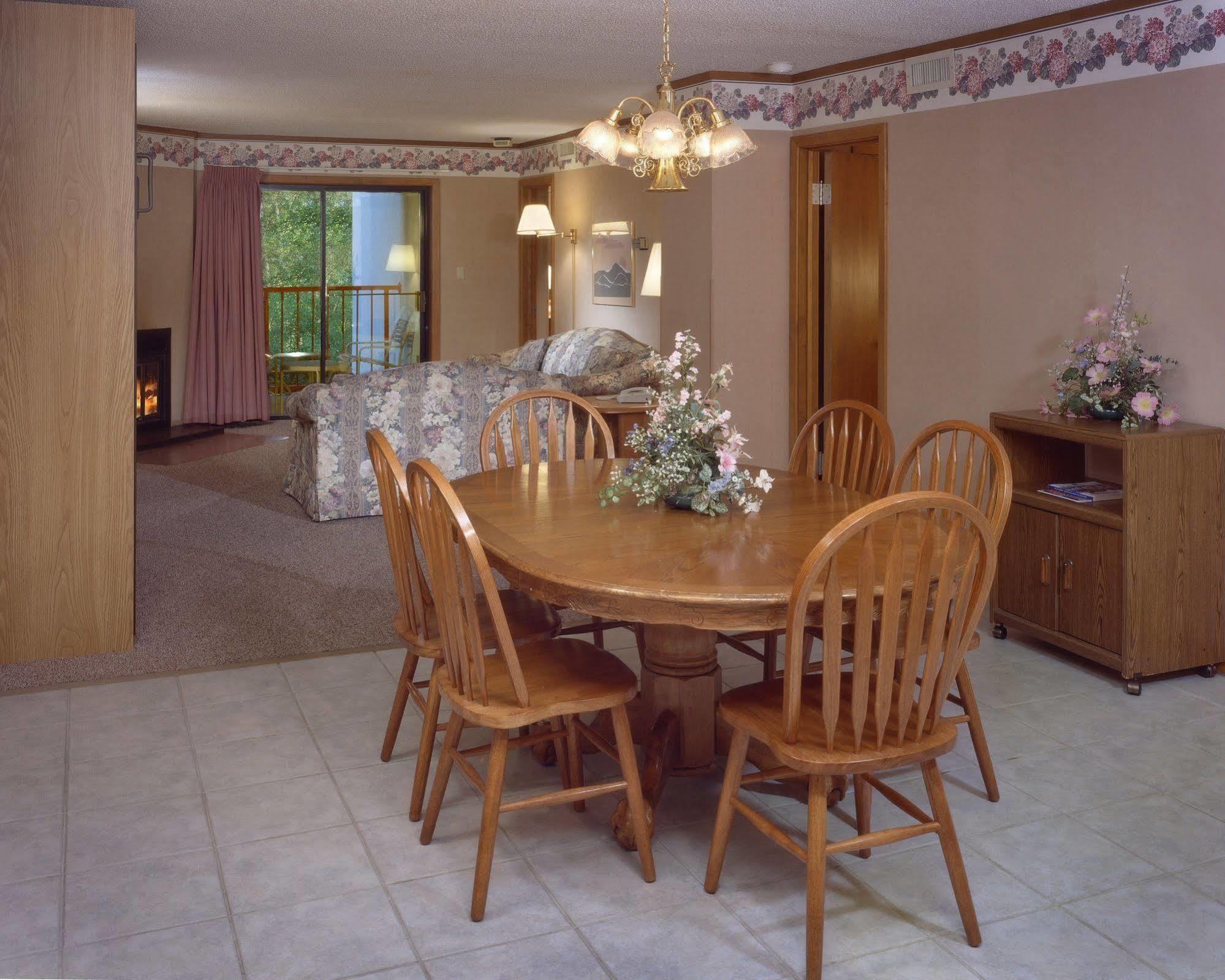 Zoders Inn And Suites Gatlinburg Chambre photo