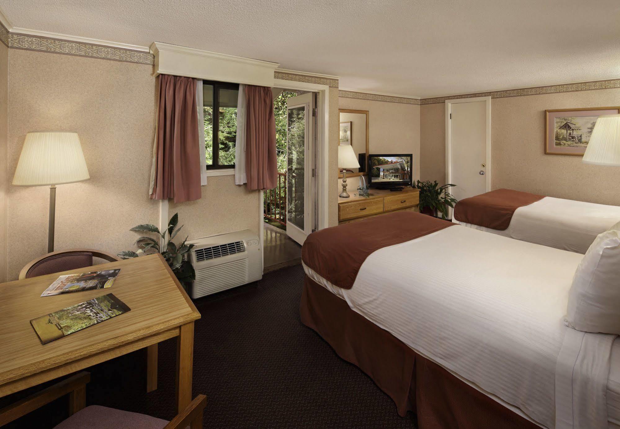 Zoders Inn And Suites Gatlinburg Extérieur photo